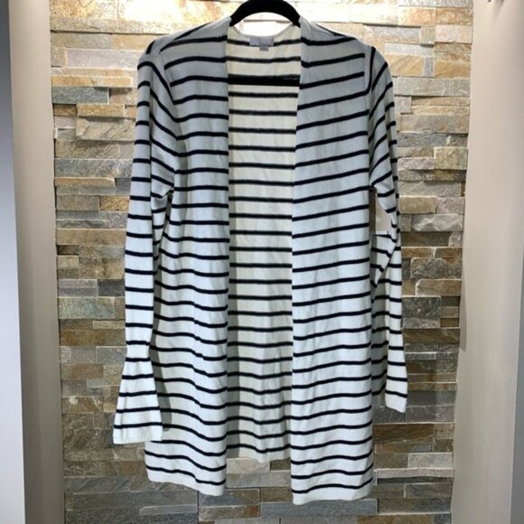 14th & Union Bell Sleeve Cardigan - Picture 3 of 5